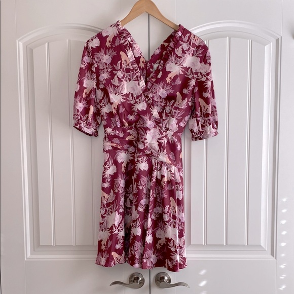 Three Floor Dresses & Skirts - Three Floor Revolve Floral Satin V Neck Faux Wrap Mini Dress Anemone Purple Sz 4
